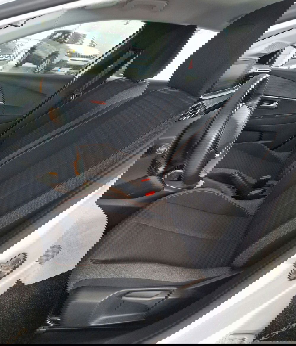 Peugeot 208 usata a Terni (7)