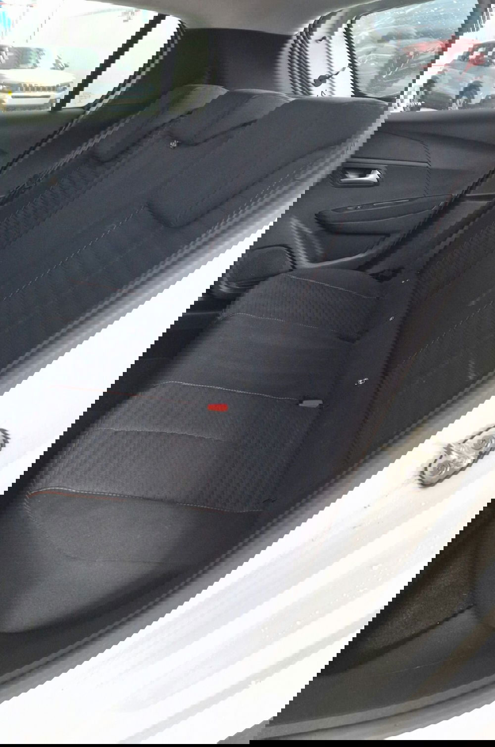 Peugeot 208 usata a Terni (9)