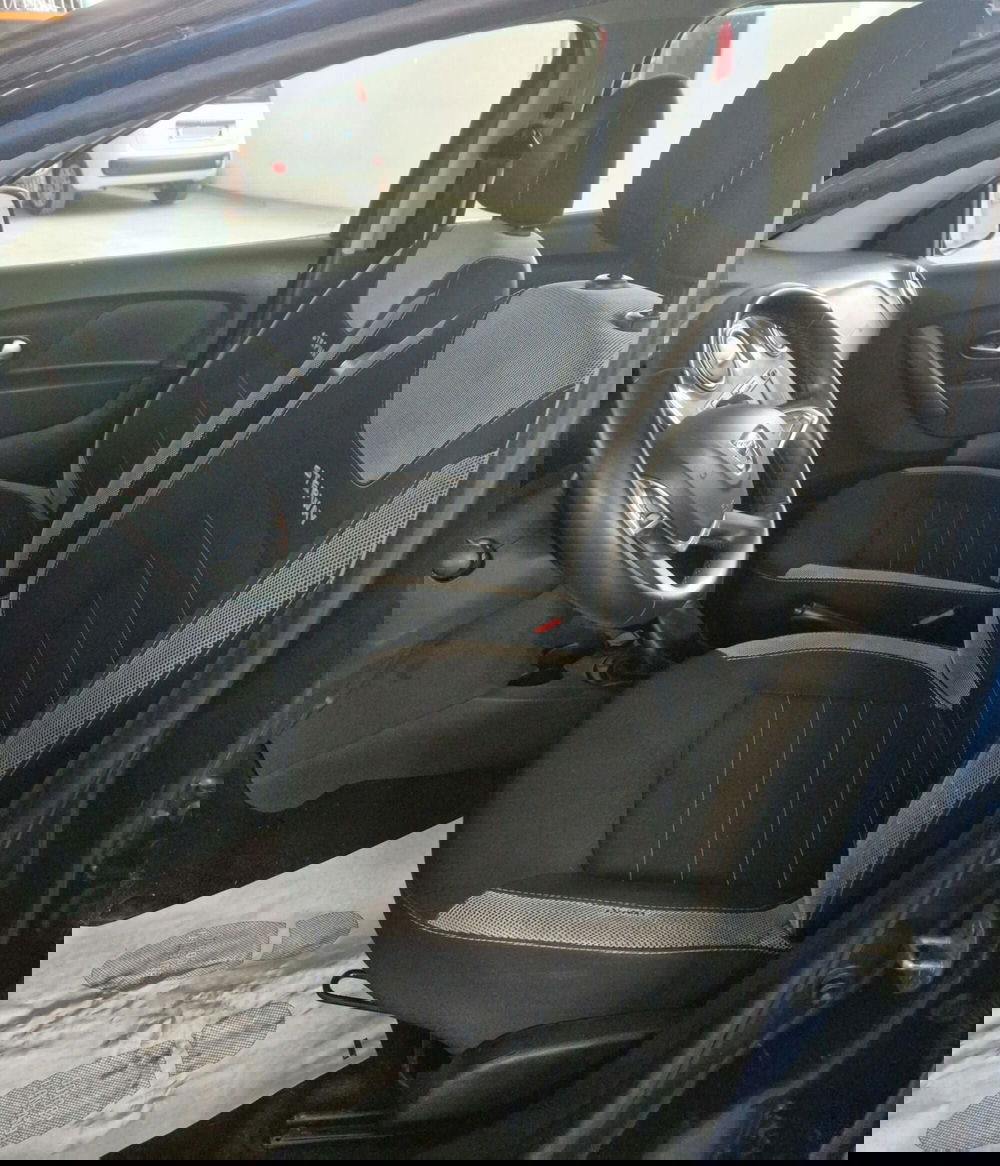 Dacia Sandero usata a Terni (8)