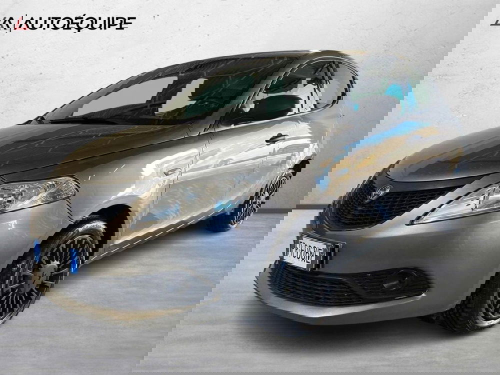 Lancia Ypsilon usata a Roma