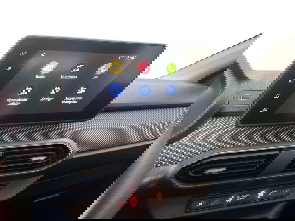 Dacia Jogger usata a Roma (14)