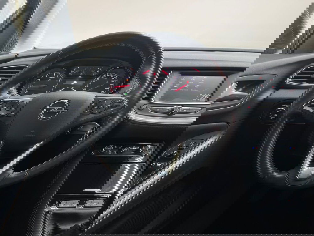 Opel Grandland X usata a Roma (10)