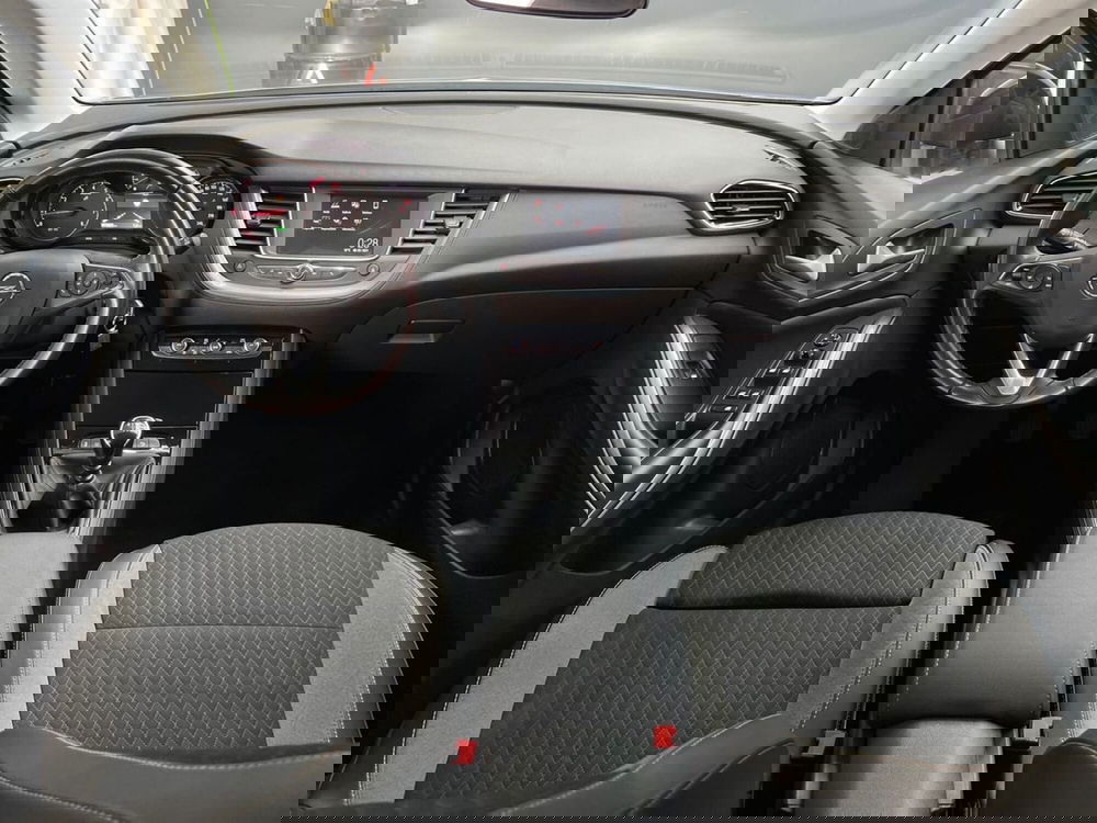 Opel Grandland X usata a Roma (12)