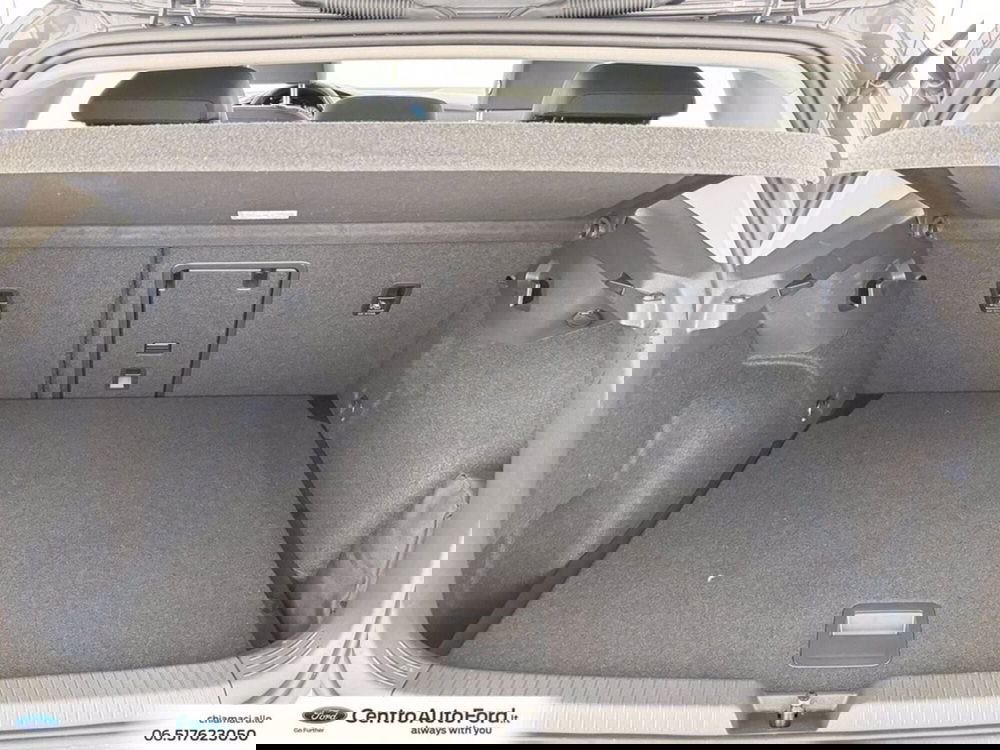 Volkswagen Golf Variant usata a Roma (11)