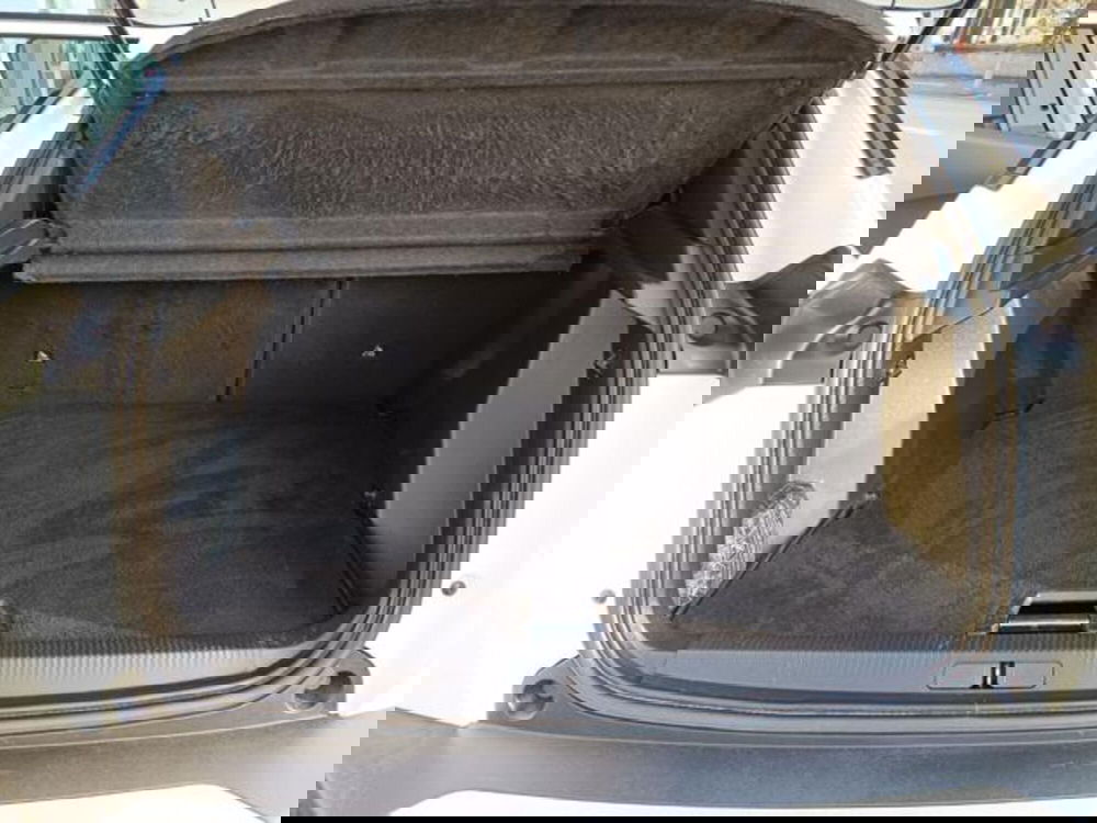 Peugeot 2008 usata a Parma (11)