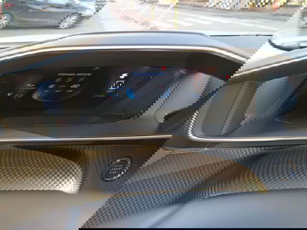 Peugeot 2008 usata a Parma (16)