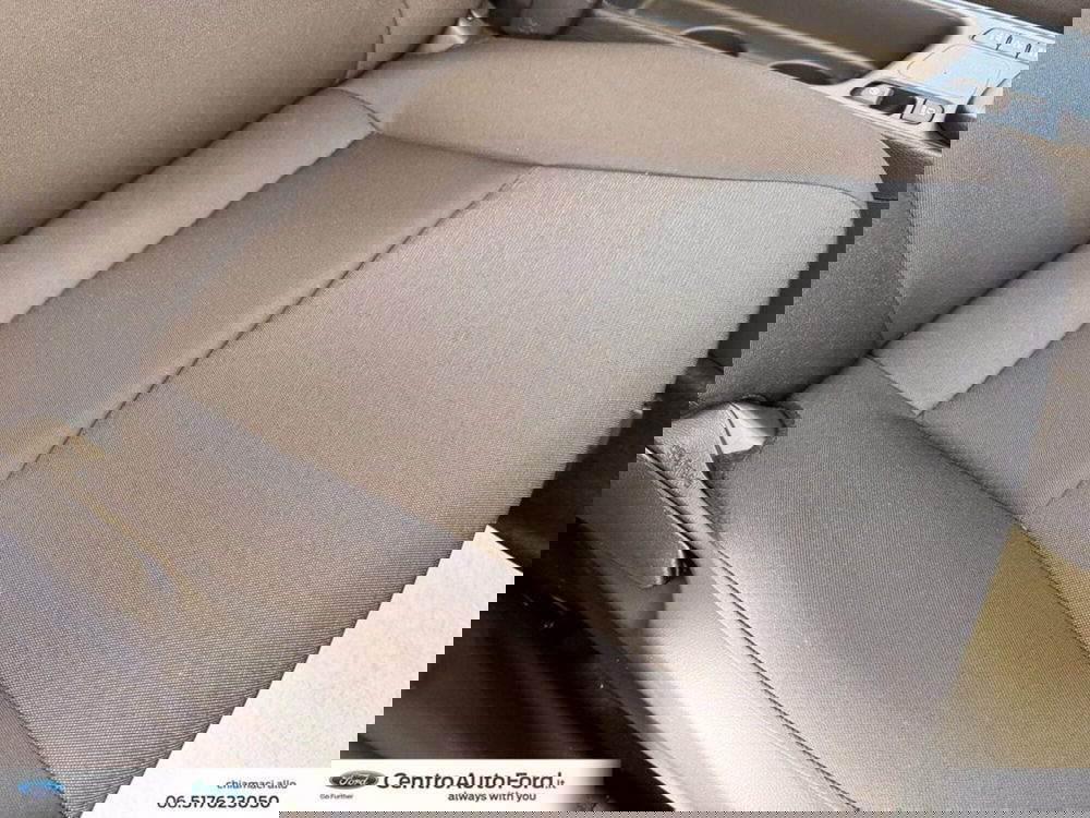 Mazda Mazda2 Hybrid nuova a Roma (8)