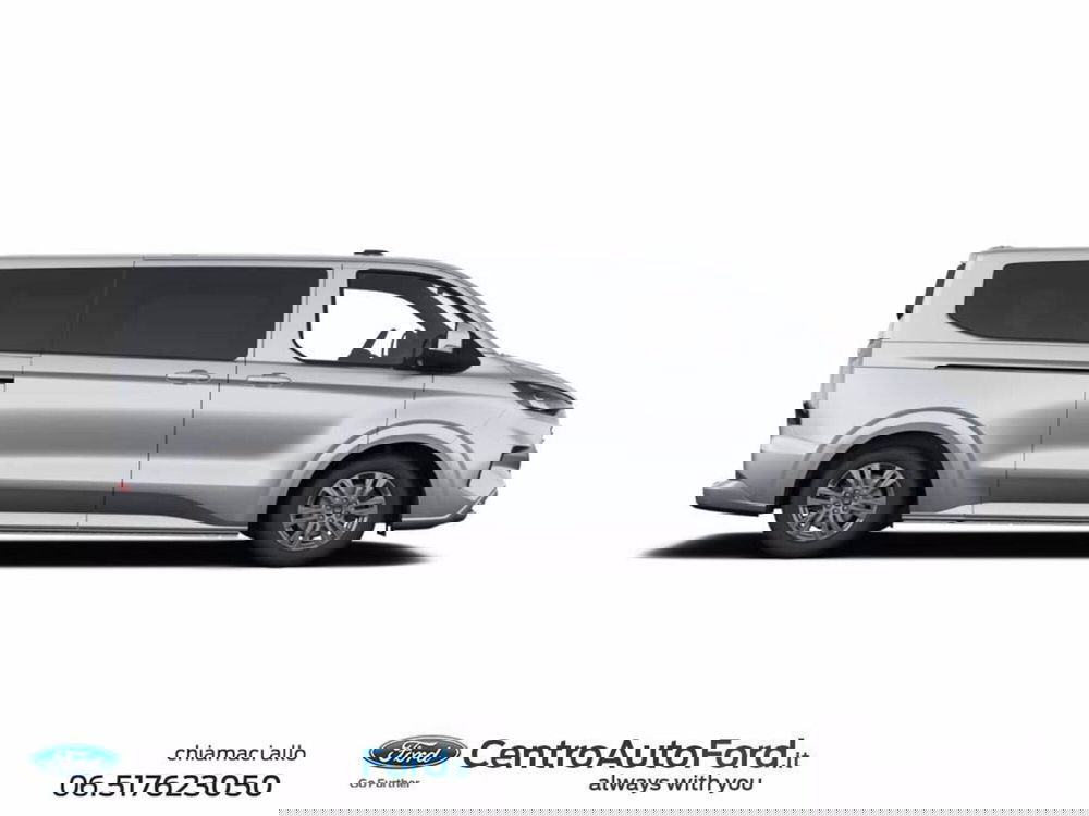 Ford Tourneo Custom nuova a Roma (2)