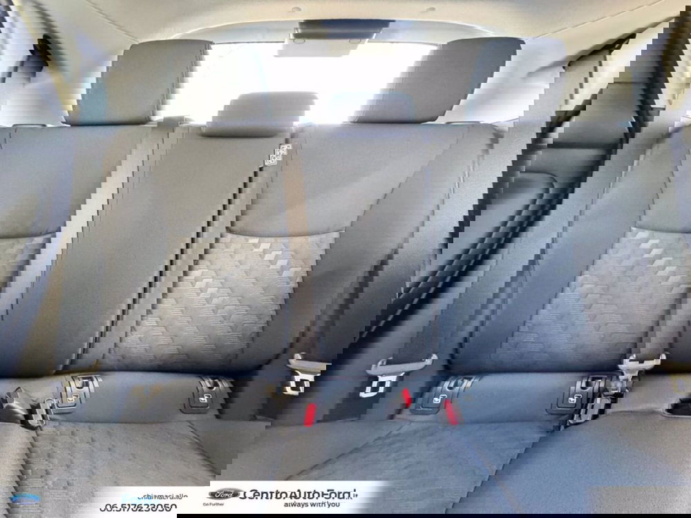 Mazda Mazda2 Hybrid nuova a Roma (9)