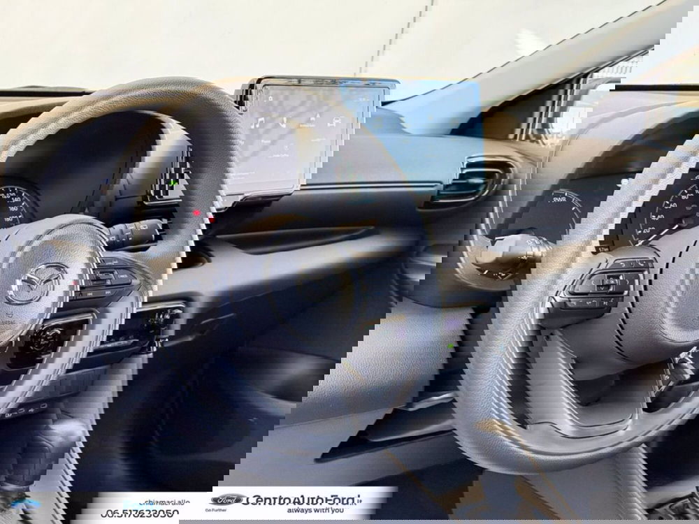 Mazda Mazda2 Hybrid nuova a Roma (18)