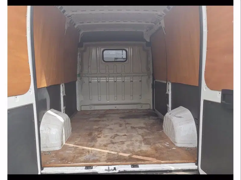 Peugeot Boxer Furgone usata a Catania (10)