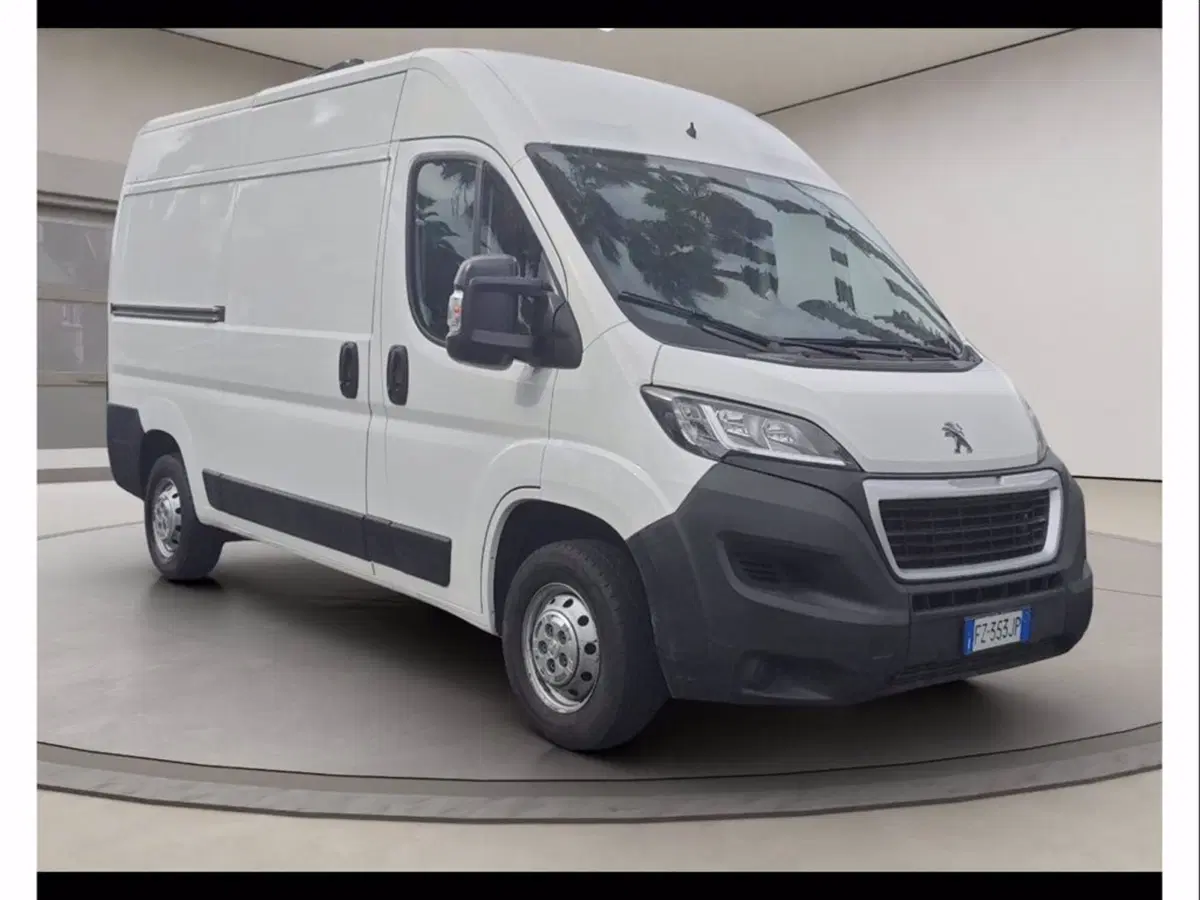 Peugeot Boxer Furgone usata a Catania (7)