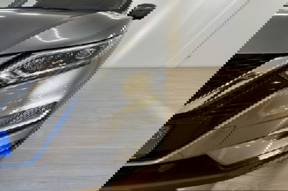 Nissan Qashqai usata a Latina (11)