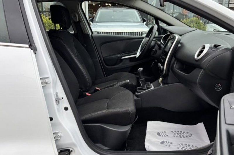 Renault Clio usata a Latina (8)