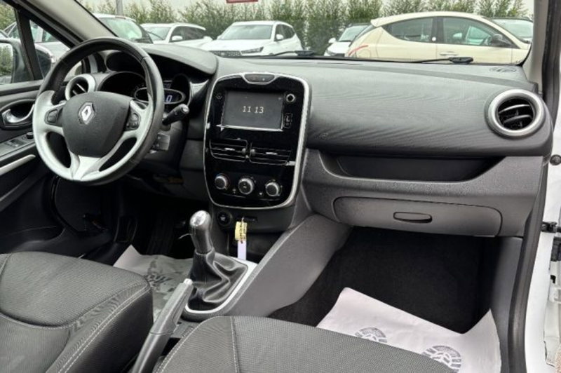 Renault Clio usata a Latina (9)