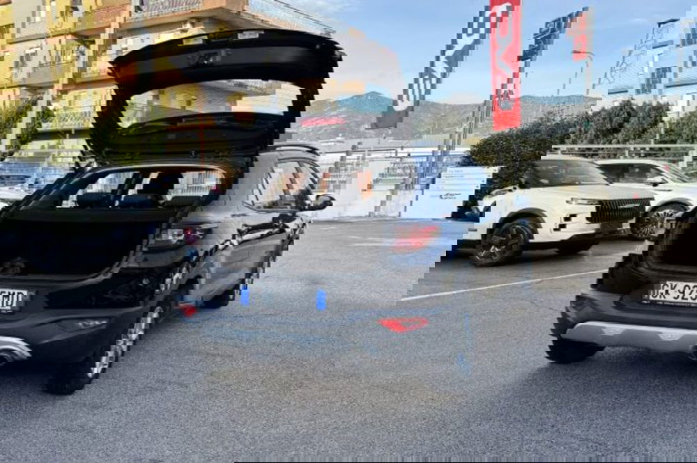 Kia Stonic usata a Latina (7)