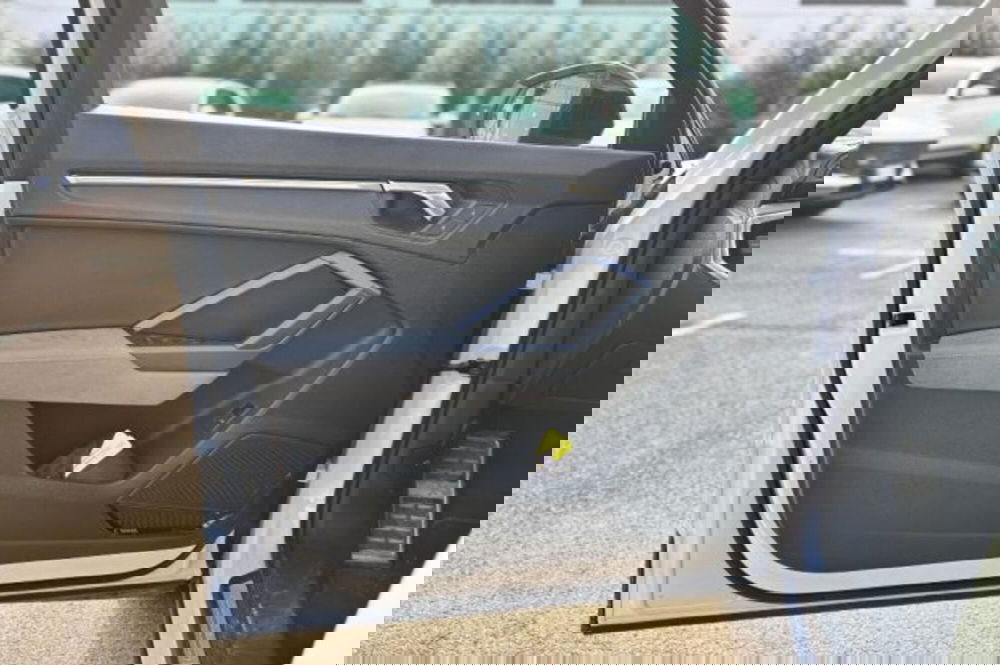 Audi Q3 Sportback usata a Latina (12)