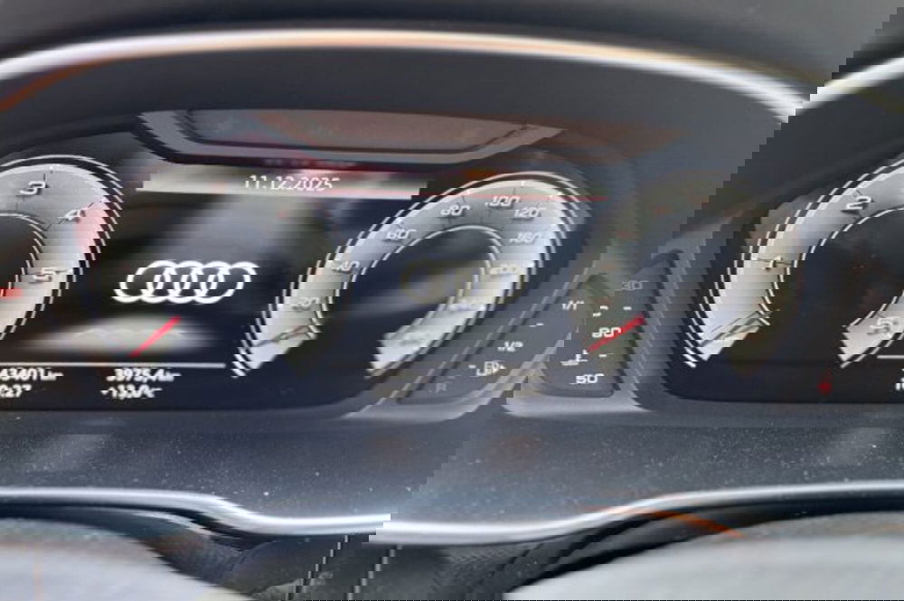 Audi Q3 Sportback usata a Latina (13)