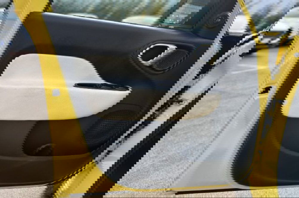 Fiat 500L usata a Latina (12)