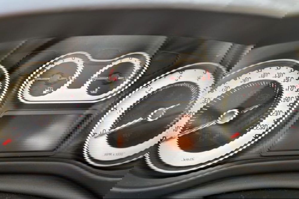 Fiat 500L usata a Latina (13)