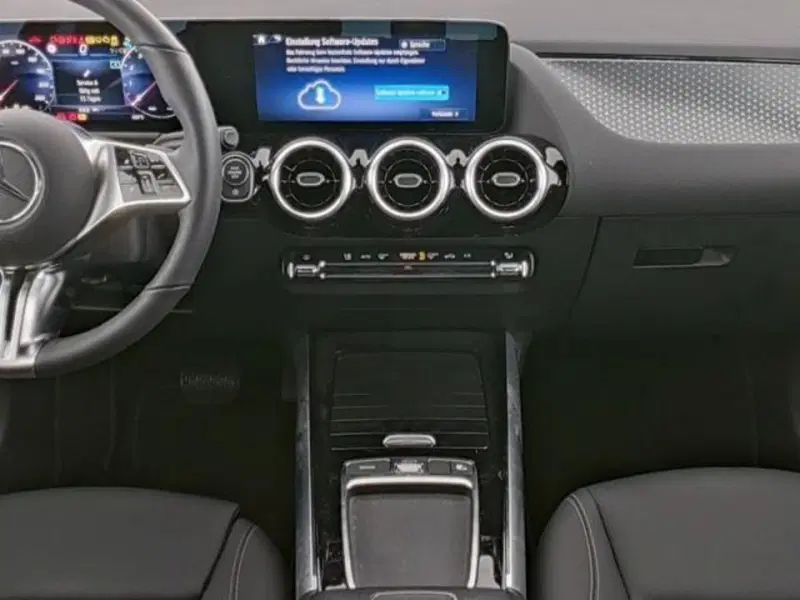 Mercedes-Benz Classe B usata a Milano (4)