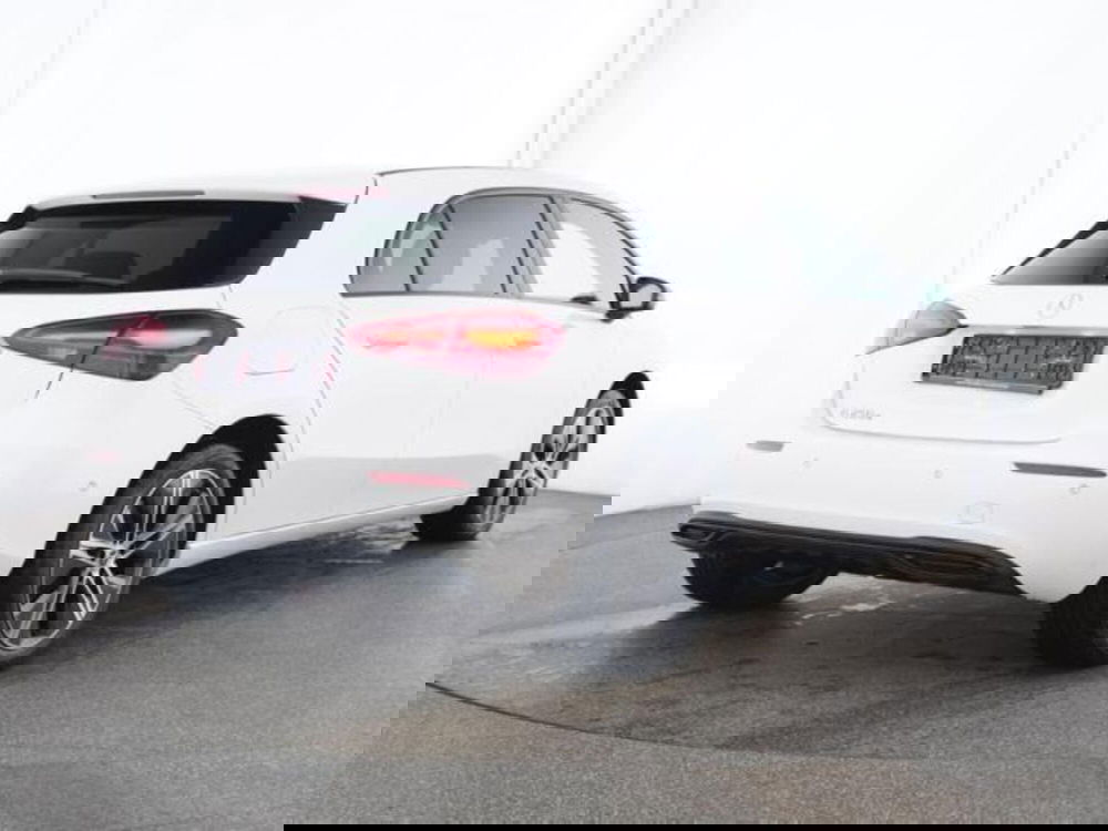 Mercedes-Benz Classe A usata a Milano (2)