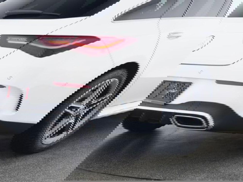 Mercedes-Benz CLA Shooting Brake usata a Milano (4)