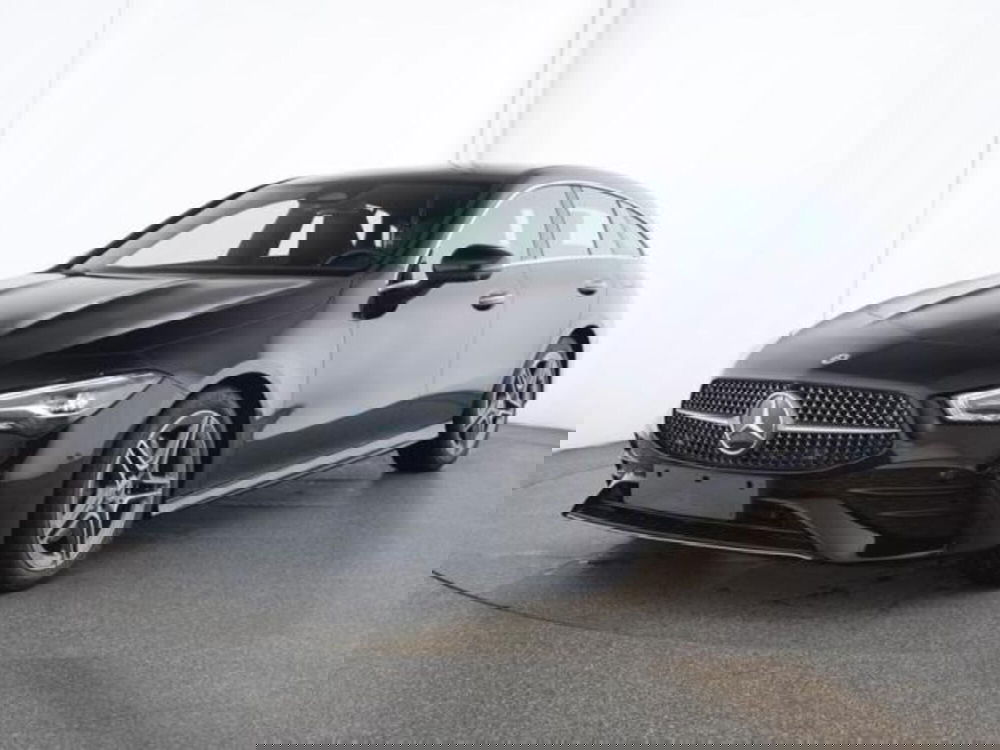 Mercedes-Benz CLA Shooting Brake usata a Milano