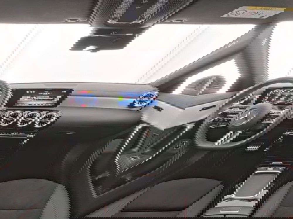 Mercedes-Benz CLA Shooting Brake usata a Milano (5)