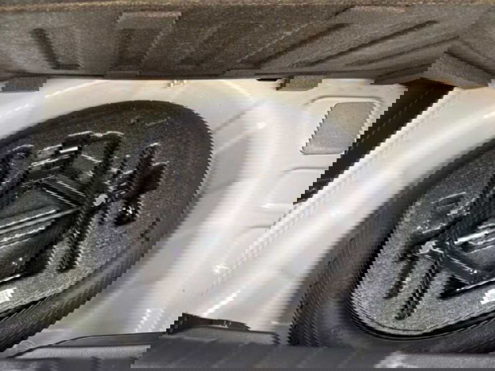 Kia Picanto nuova a Reggio Calabria (13)