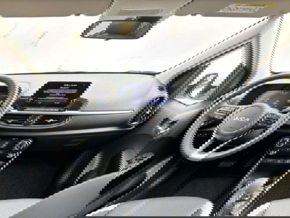 Kia Picanto nuova a Reggio Calabria (7)
