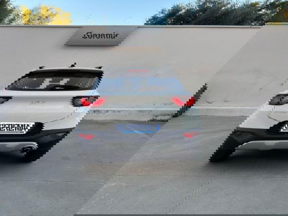 Kia Stonic nuova a Reggio Calabria (4)