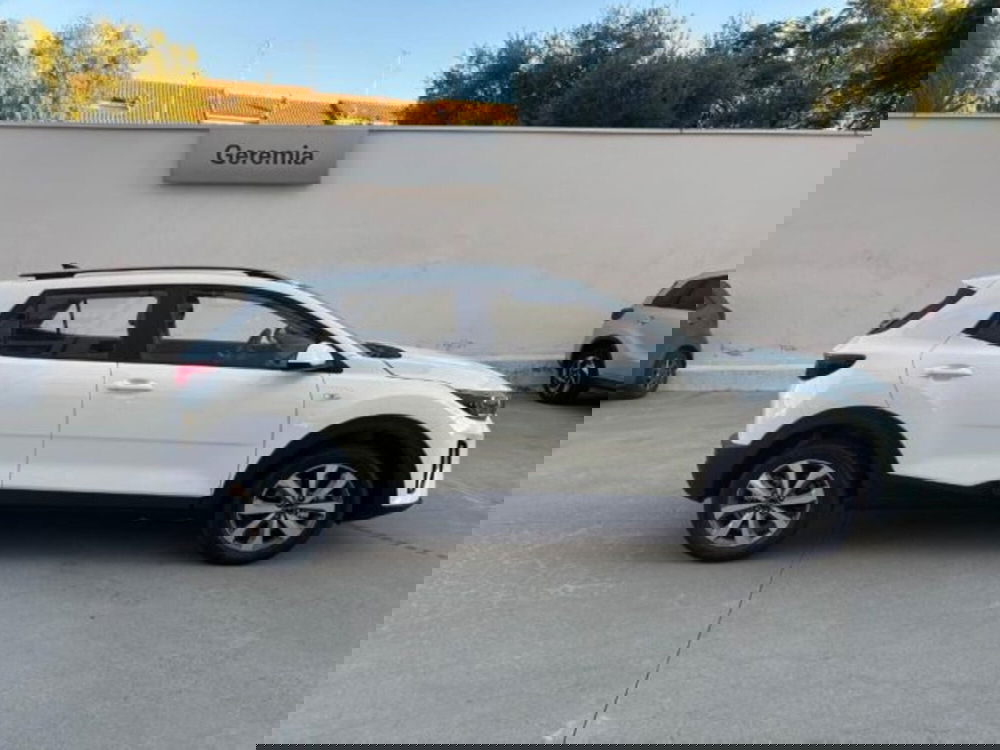 Kia Stonic nuova a Reggio Calabria (5)