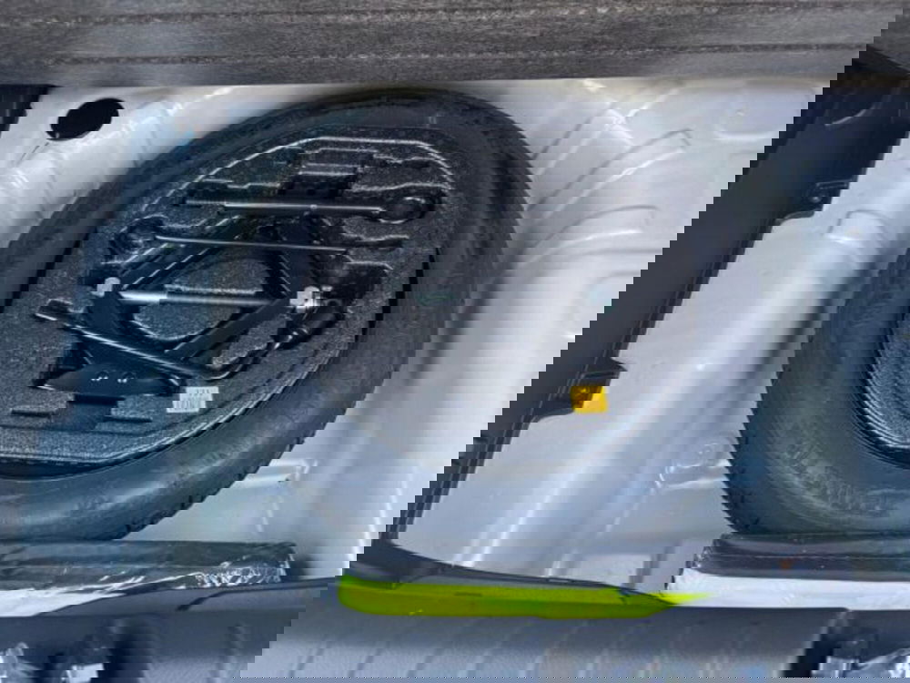 Kia Stonic nuova a Reggio Calabria (7)