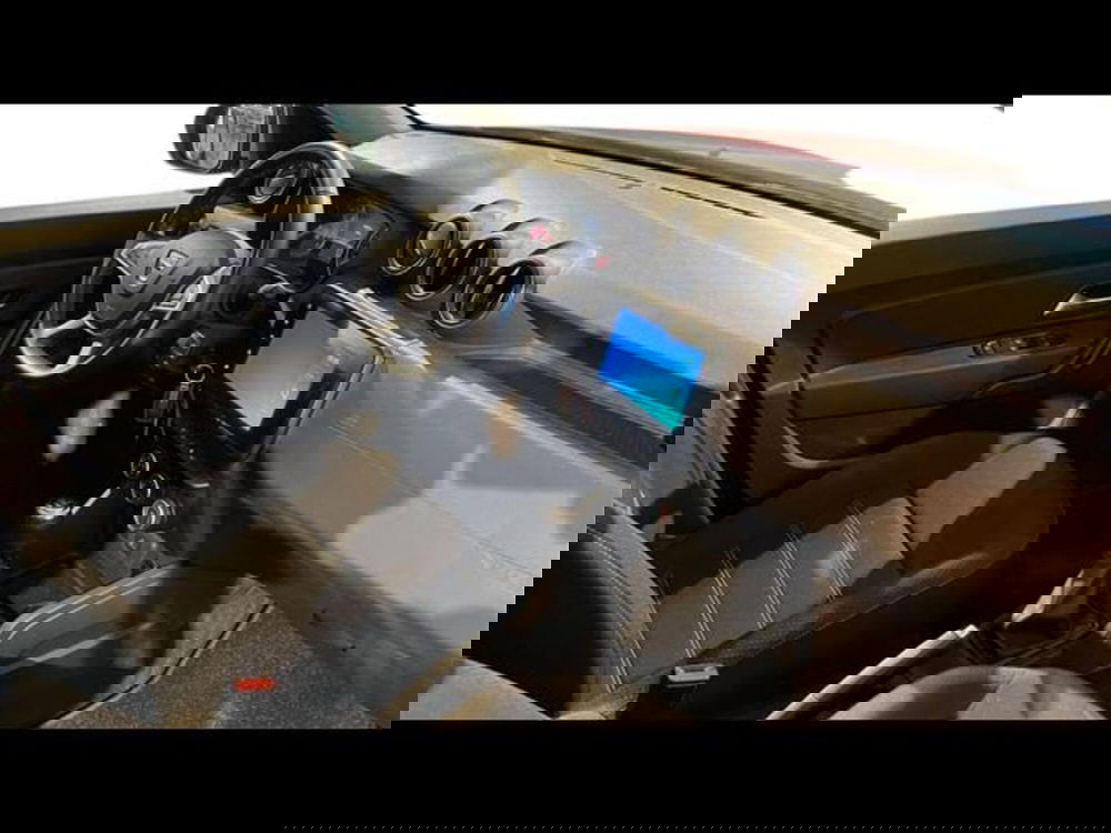 Dacia Duster usata a Firenze (11)