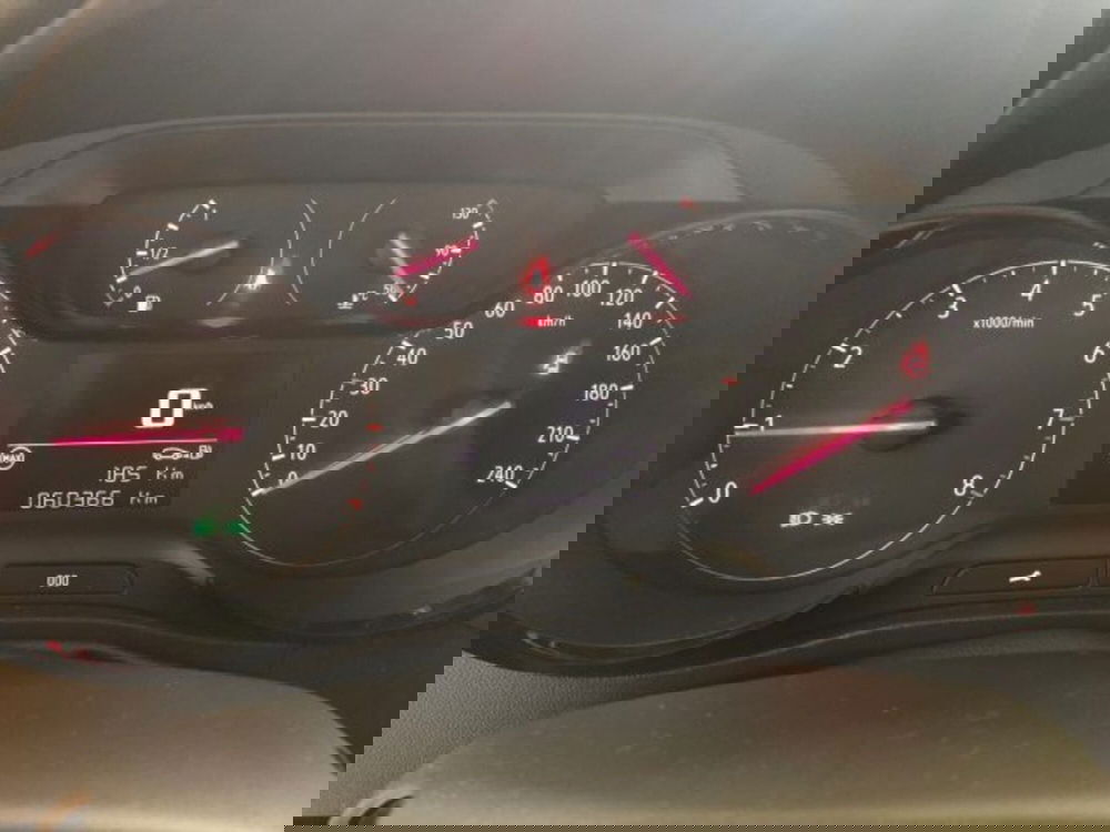 Opel Crossland usata a Torino (13)