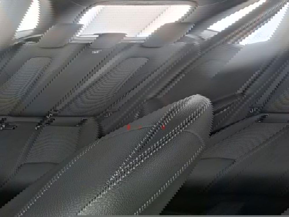 Mercedes-Benz GLB usata a Milano (8)