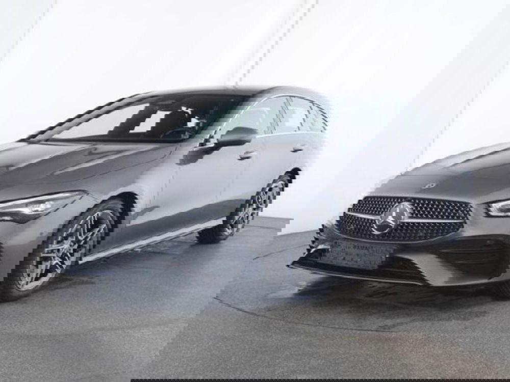 Mercedes-Benz CLA Shooting Brake usata a Milano