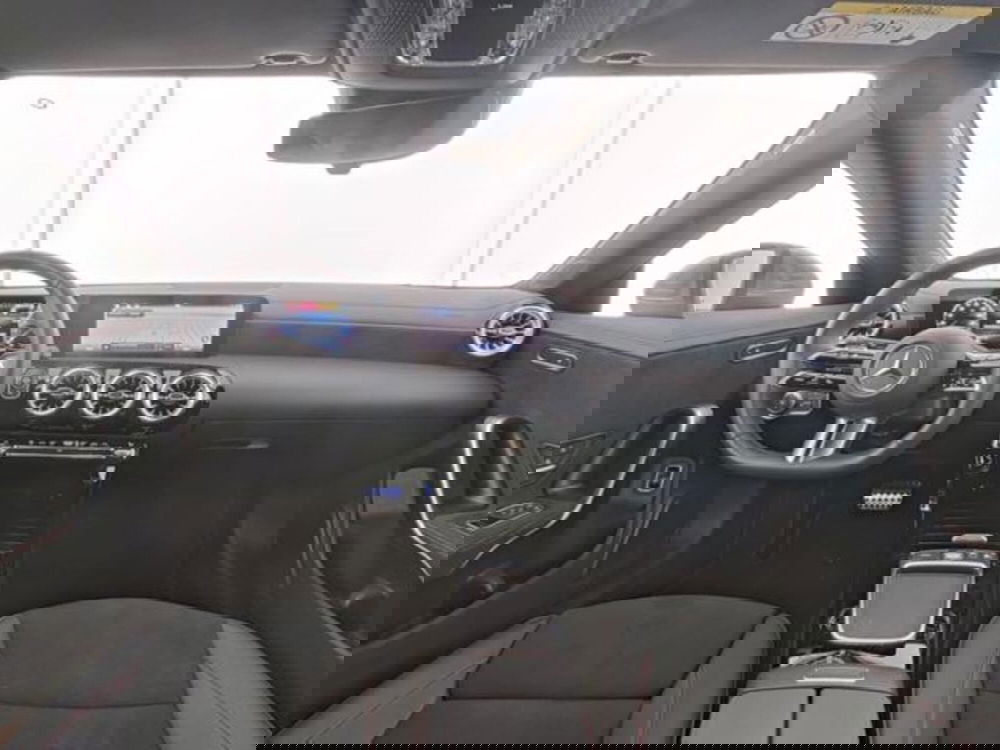 Mercedes-Benz CLA Shooting Brake usata a Milano (6)