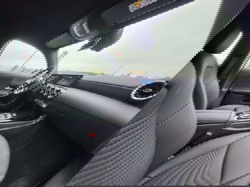 Mercedes-Benz Classe A usata a Milano (13)