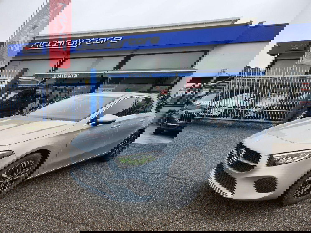 Mercedes-Benz Classe A usata a Milano (3)