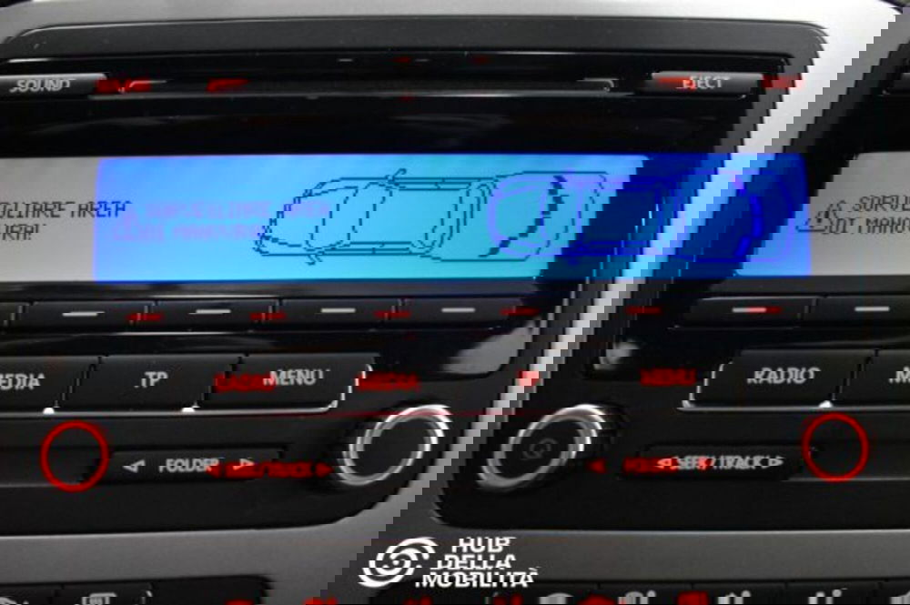 Volkswagen Scirocco usata a Perugia (13)