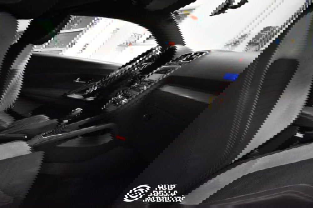 Volkswagen Scirocco usata a Perugia (15)