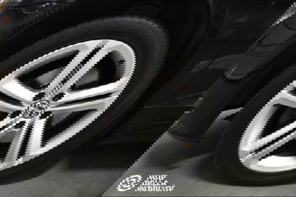 Volkswagen Scirocco usata a Perugia (18)