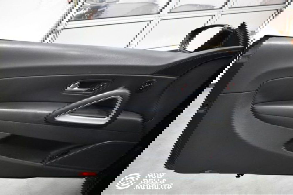 Volkswagen Scirocco usata a Perugia (7)