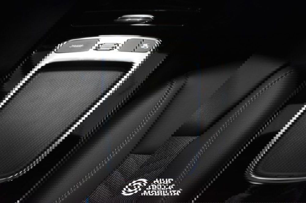 Mercedes-Benz CLA Shooting Brake usata a Perugia (12)