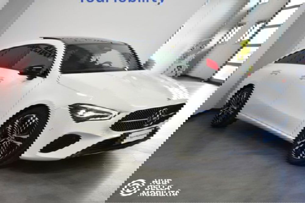 Mercedes-Benz CLA Shooting Brake usata a Perugia (2)