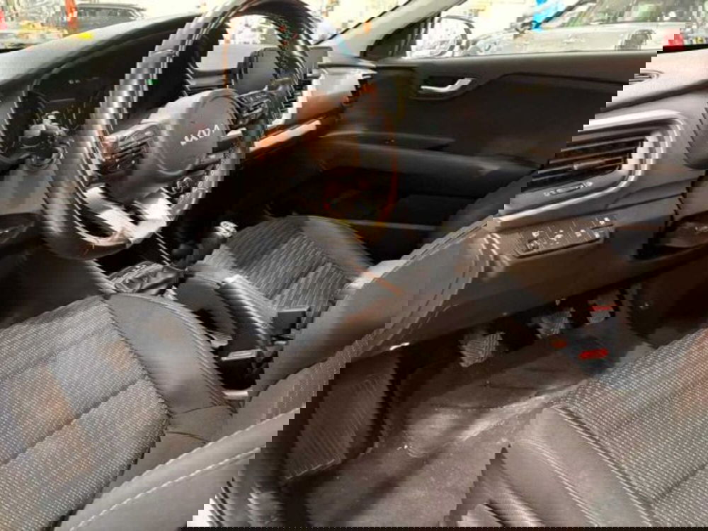 Kia Stonic usata a Caltanissetta (13)