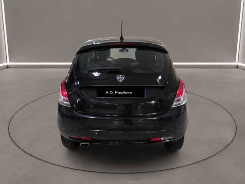 Lancia Ypsilon usata a Caltanissetta (7)