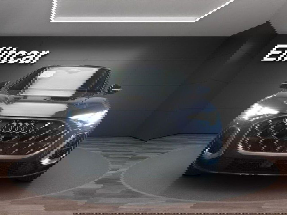 Audi Q5 Sportback nuova a Novara (4)